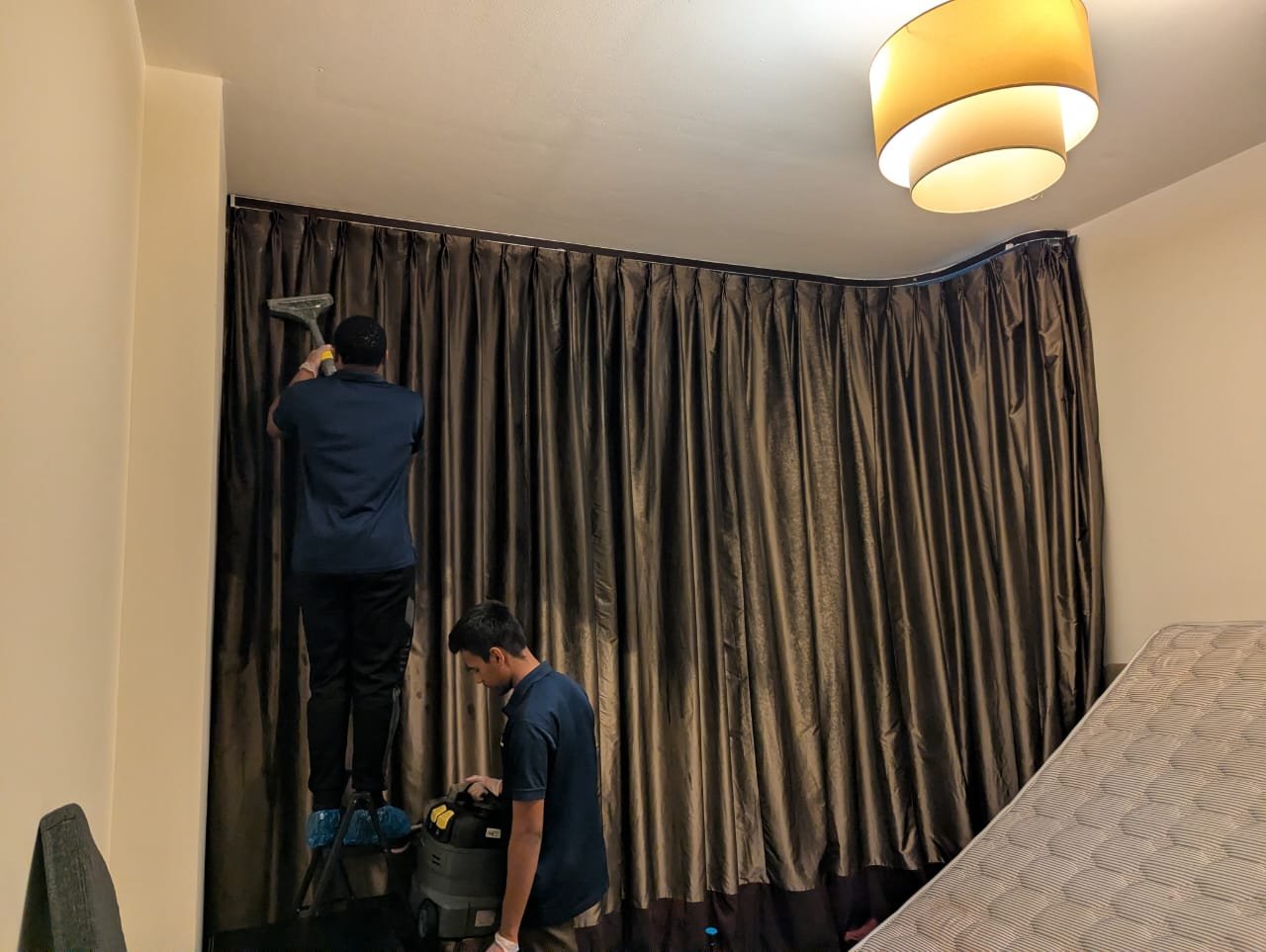 curtains clean